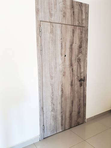 Дверь МДФ с верхней вставкой