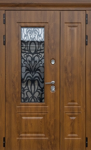 Морозостойкая полуторная термодверь с коричневыми панелями МДФ, стеклом и решеткой «лазерная резка»